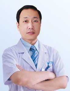 韩岩云南华美美莱诚邀整形医师